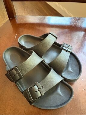 Kids Arizona Birkenstock rubber Double-Strap Black Slide Sandals with Buckles